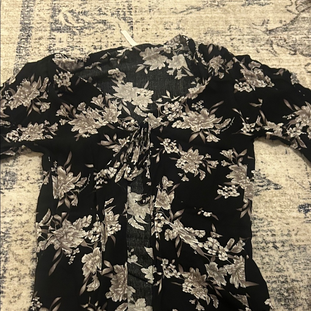Spiritual Gangster Black and White Floral Top